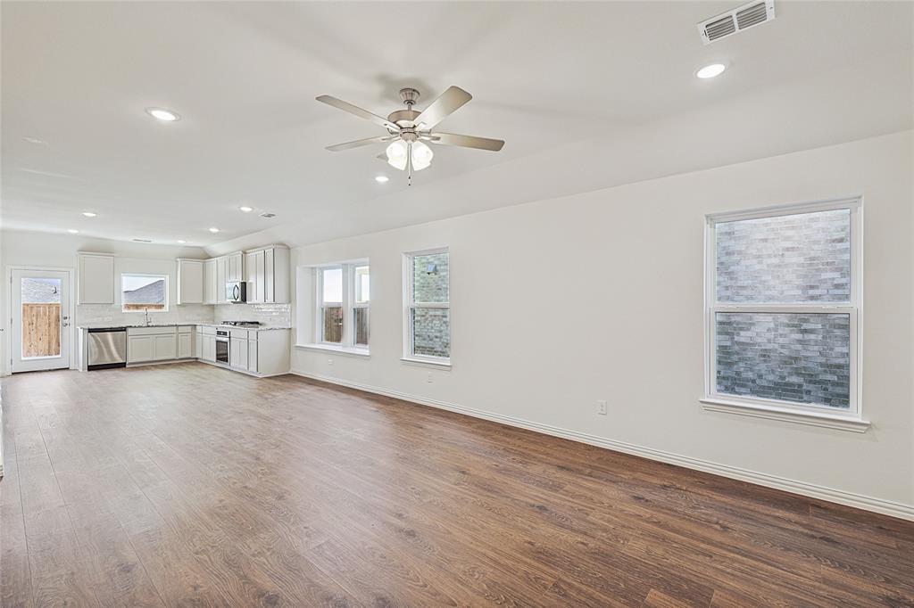 3907 Sky Drive Property Photo 9
