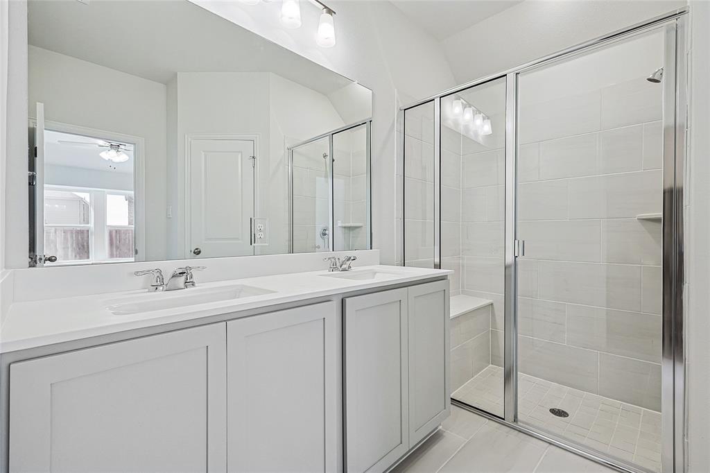 3907 Sky Drive Property Photo 21