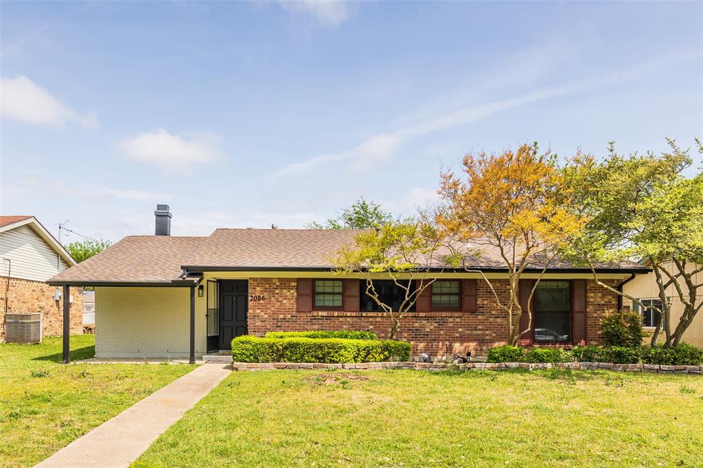 2025 Japonica Lane Property Photo 1