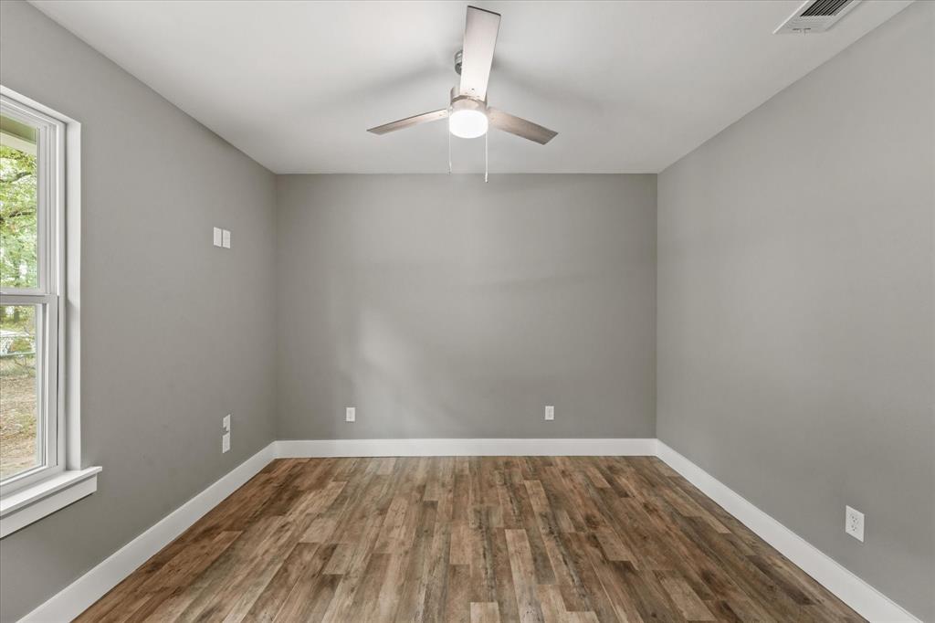 310 Eagle Drive Property Photo 16
