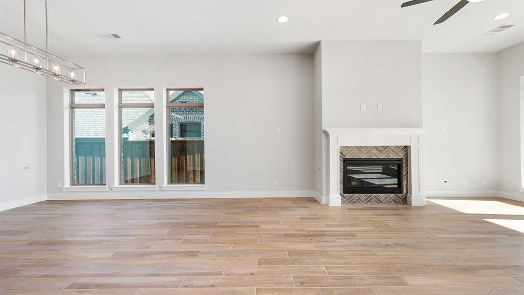 2410 Shane Drive Property Photo 11
