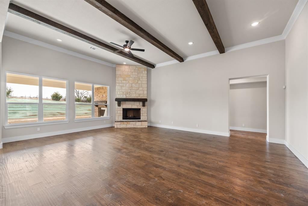 1080 Julian Drive Property Photo 8