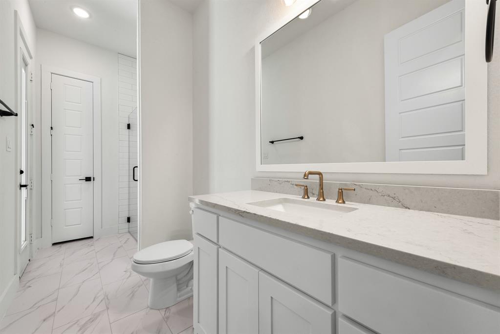 1030 Julian Drive Property Photo 32
