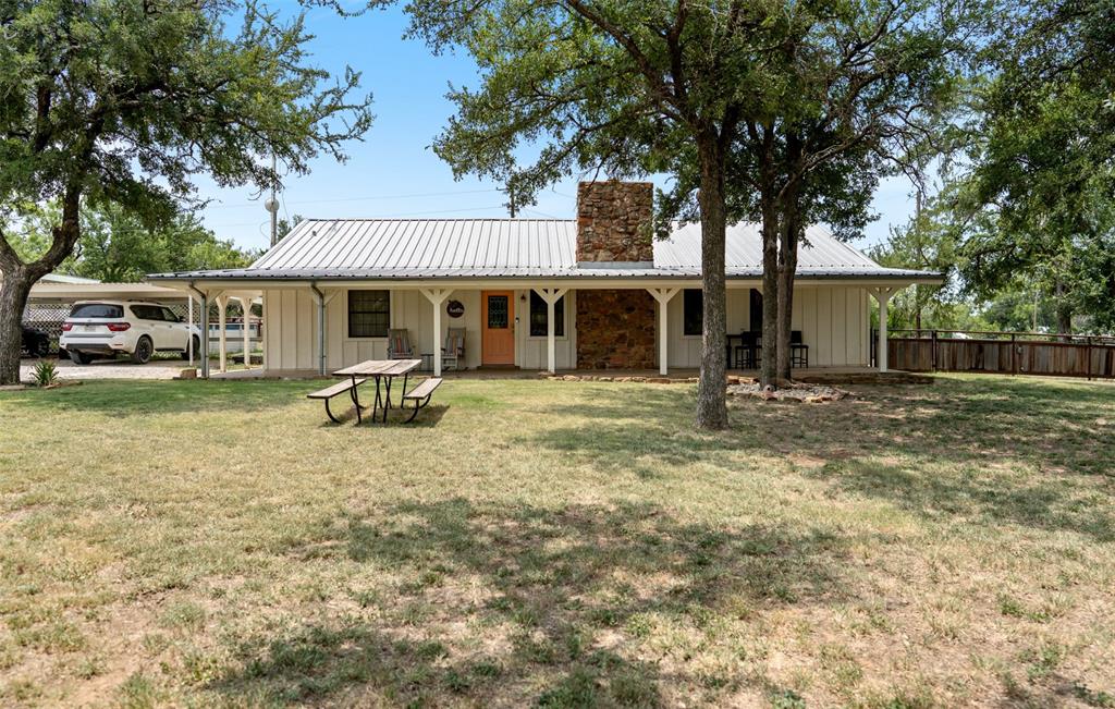 308 Abilene Street Property Photo 3