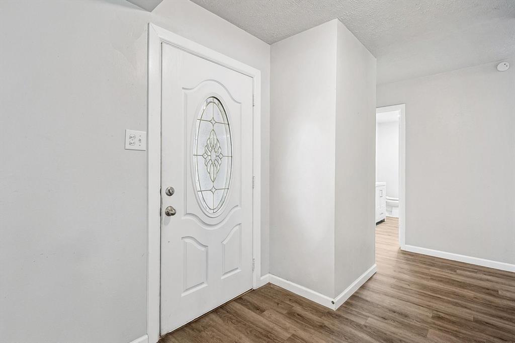 2120 Nottingham Boulevard Property Photo 5