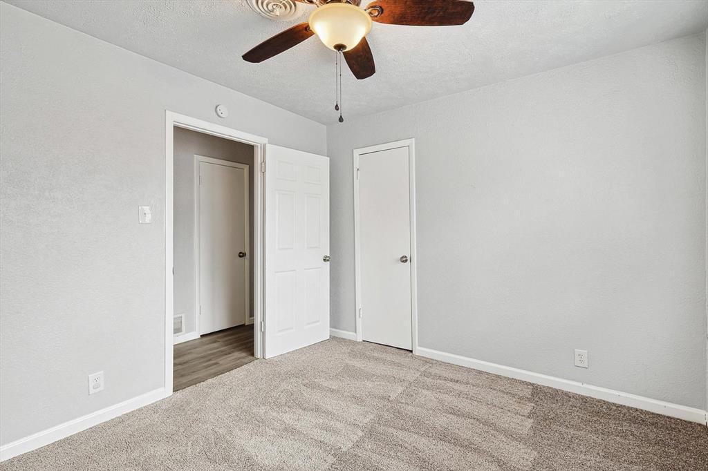 2120 Nottingham Boulevard Property Photo 25