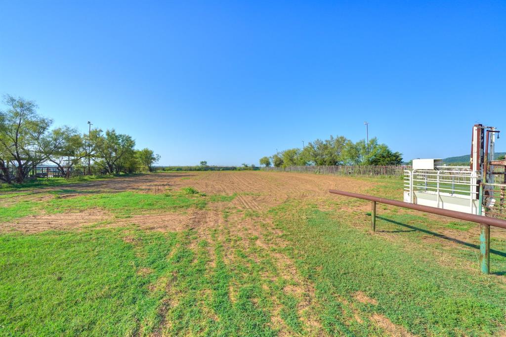206 Craddock Road Property Photo 34