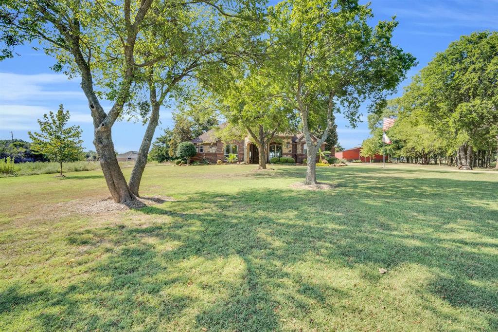 116 Spring Creek Drive Property Photo 2