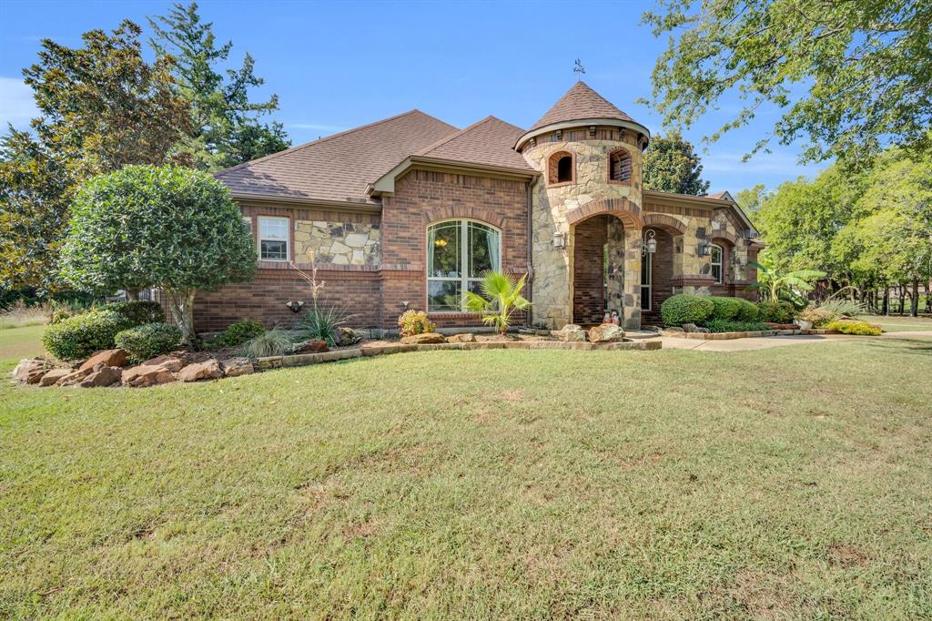 116 Spring Creek Drive Property Photo 4