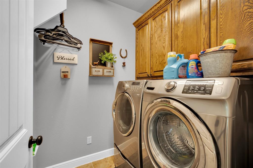 116 Spring Creek Drive Property Photo 25