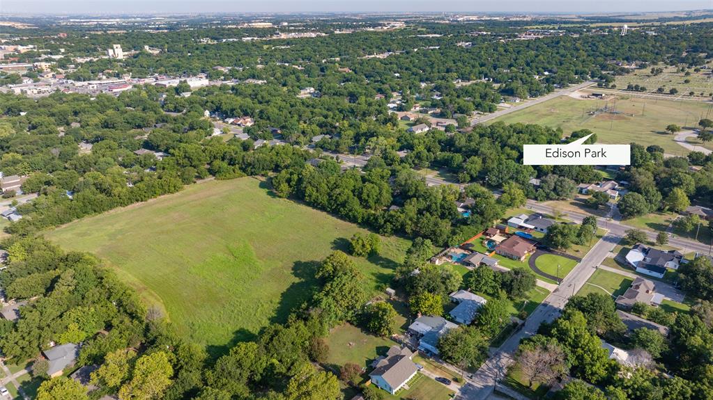 1601 Cherry Street Property Photo 8