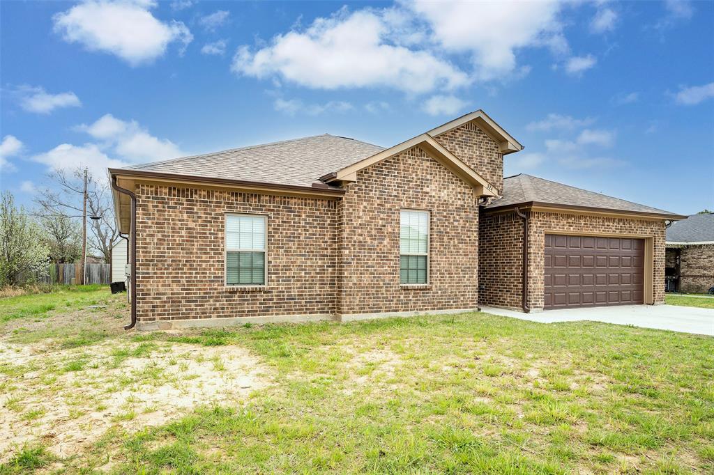 324 Windjammer Road Property Photo 3