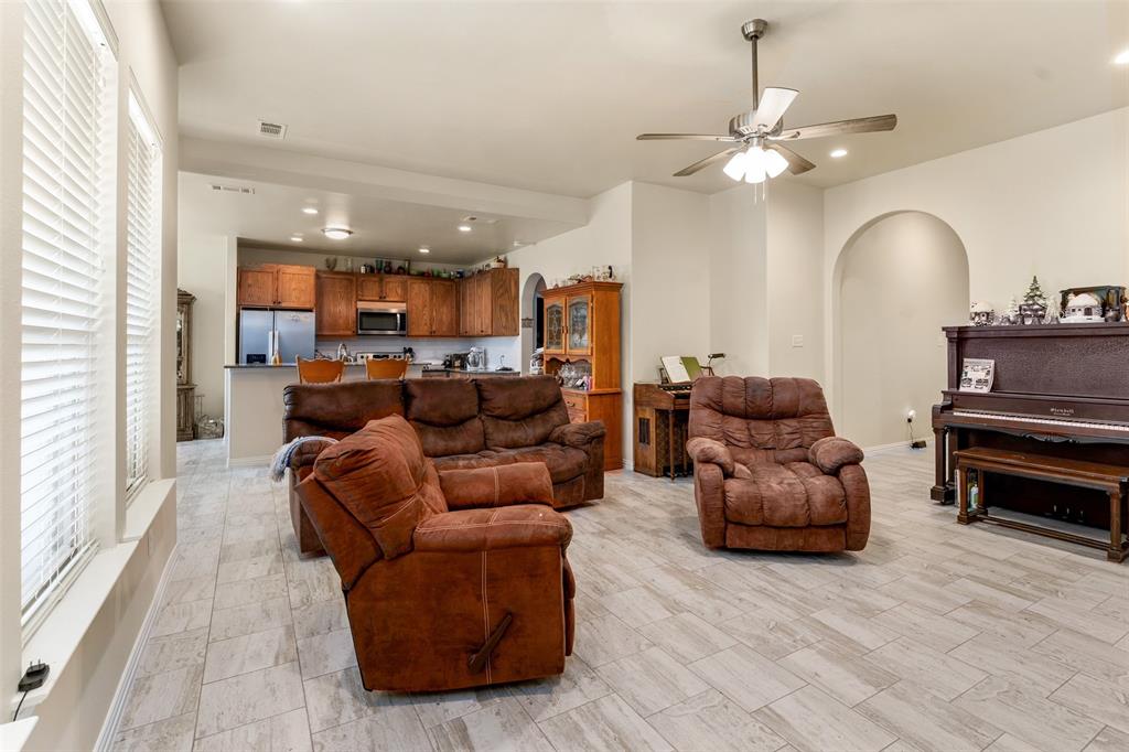 324 Windjammer Road Property Photo 4