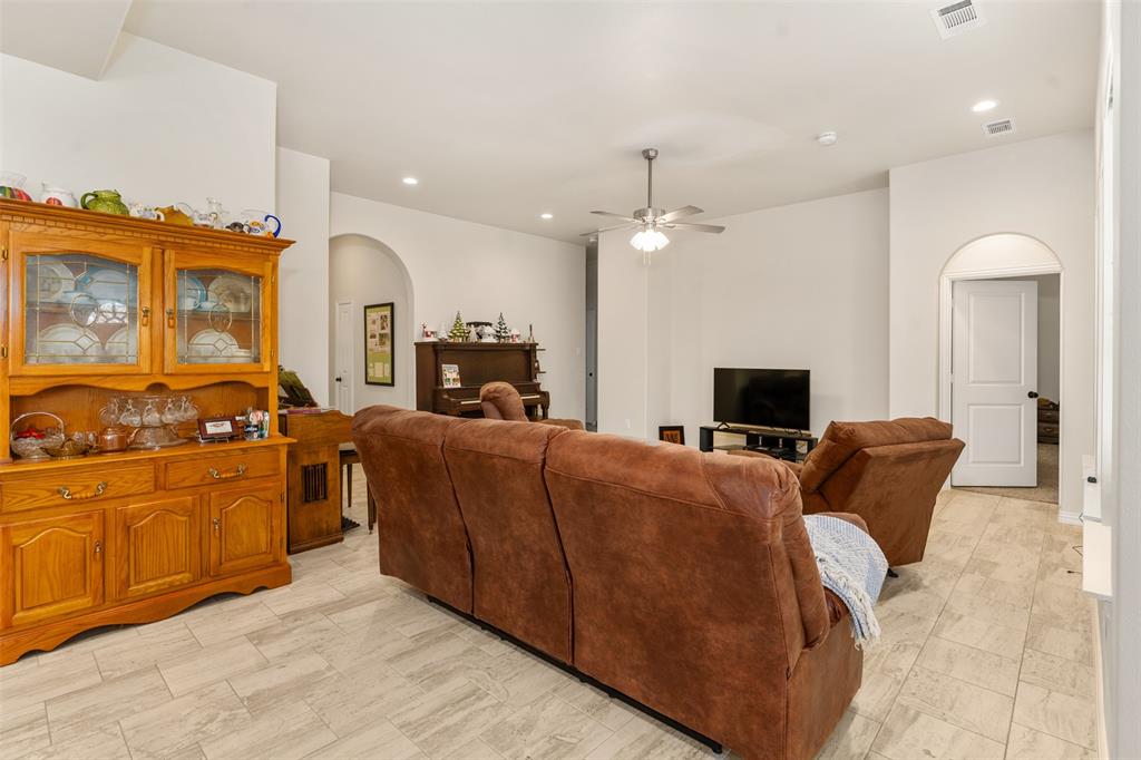 324 Windjammer Road Property Photo 6