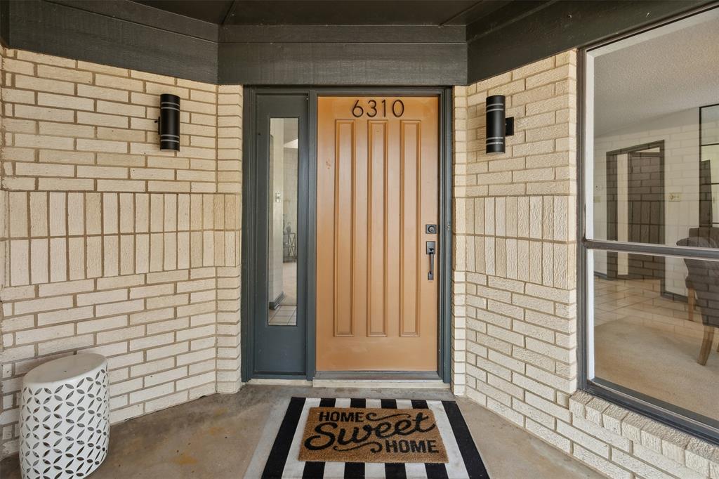 6310 Asphodel Court Property Photo 3