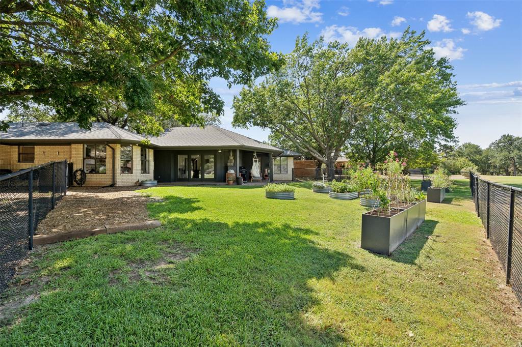 6310 Asphodel Court Property Photo 32