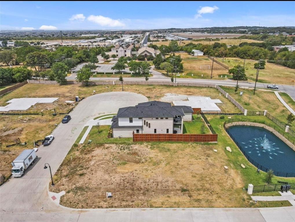 200 Utopia Court Property Photo 2