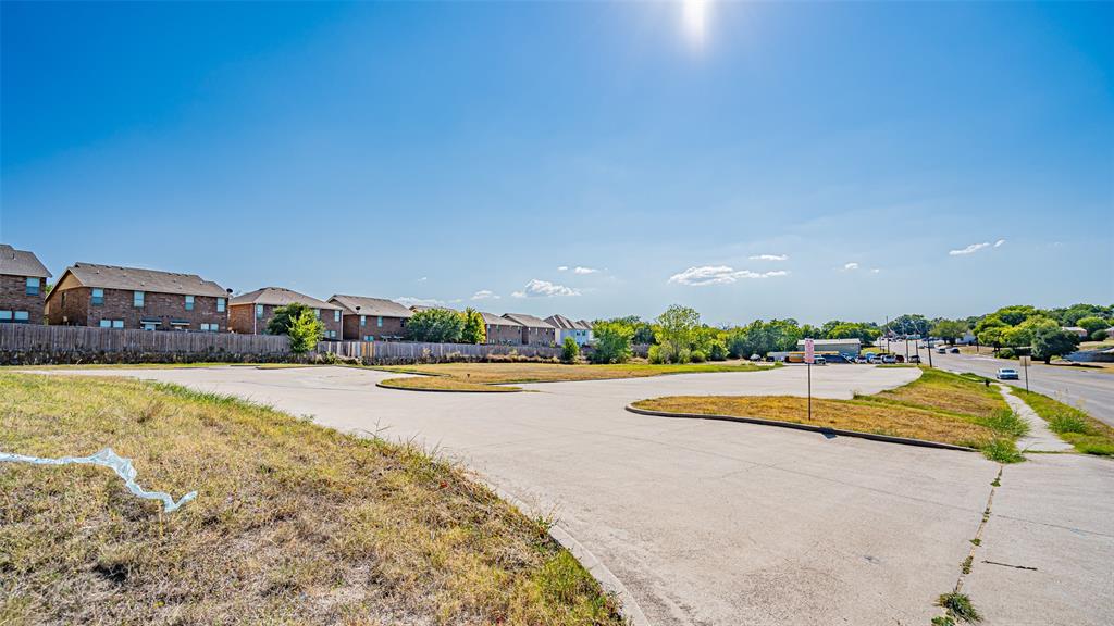 8401 Clifford Street Property Photo 9