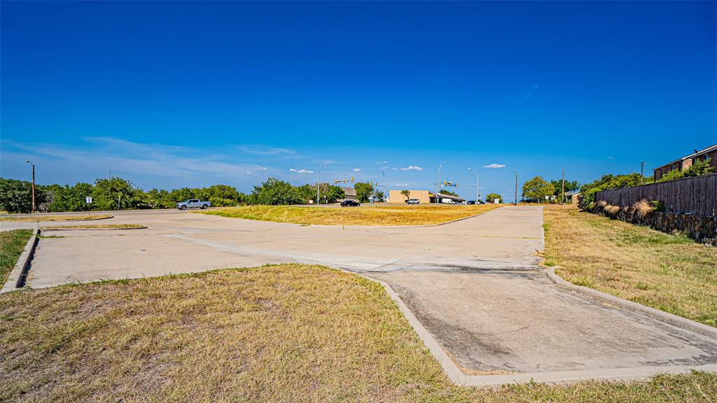 8401 Clifford Street Property Photo 24