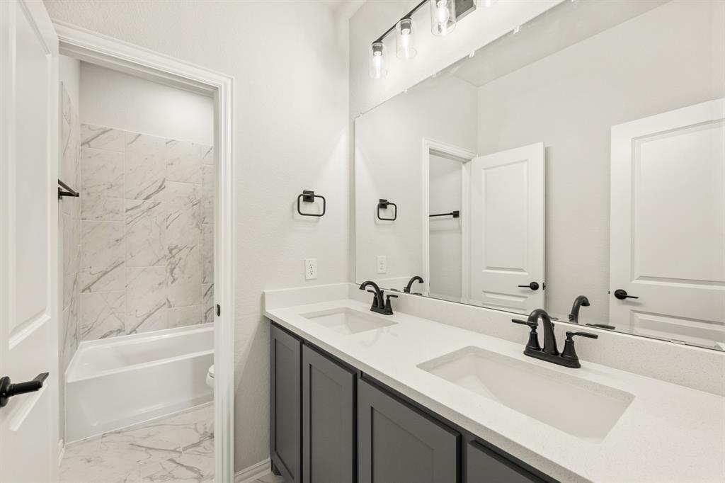 212 Rosewood Drive Property Photo 32