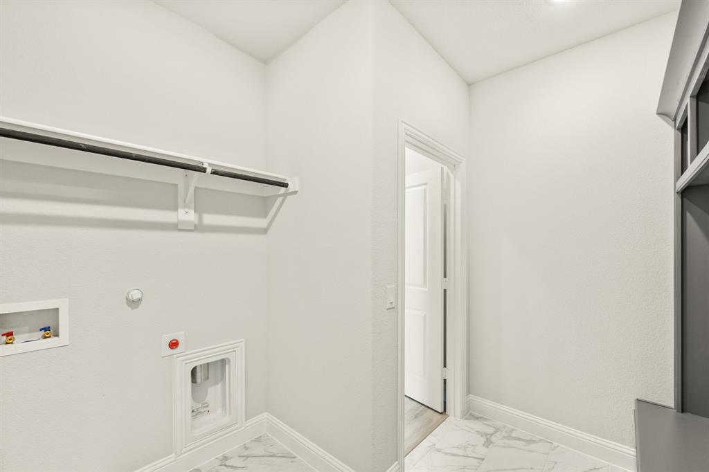 212 Rosewood Drive Property Photo 35