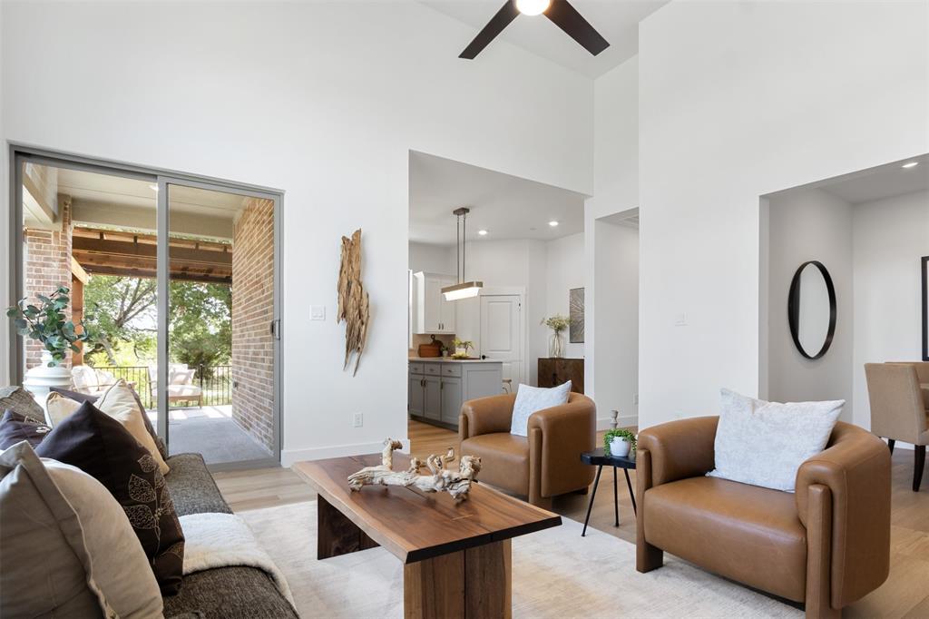 8314 Cottonwood Creek Trail Property Photo 10