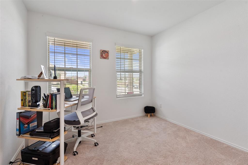 1519 River Crossing Drive Property Photo 4
