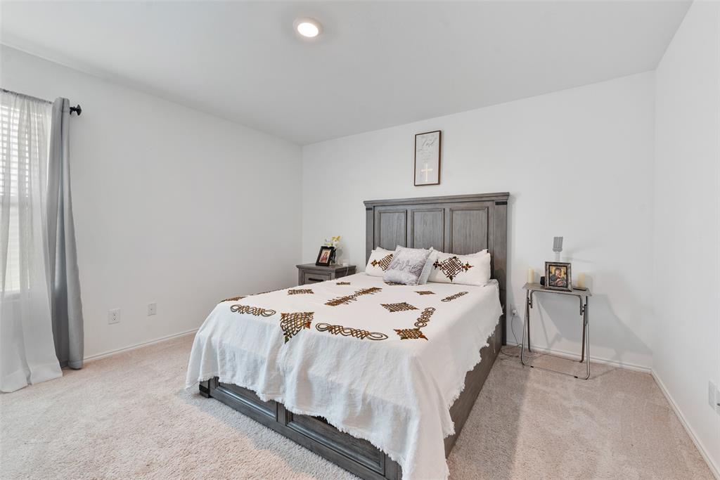 1519 River Crossing Drive Property Photo 10