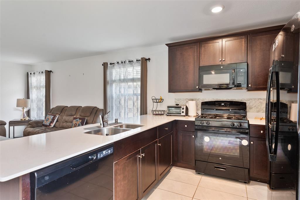 1519 River Crossing Drive Property Photo 15