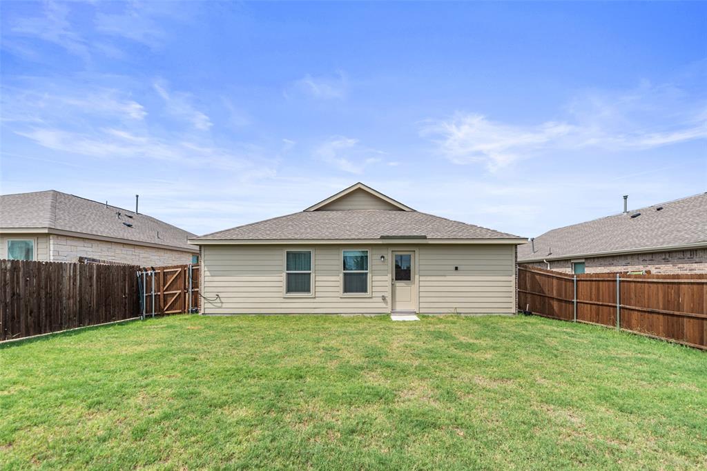 1519 River Crossing Drive Property Photo 24