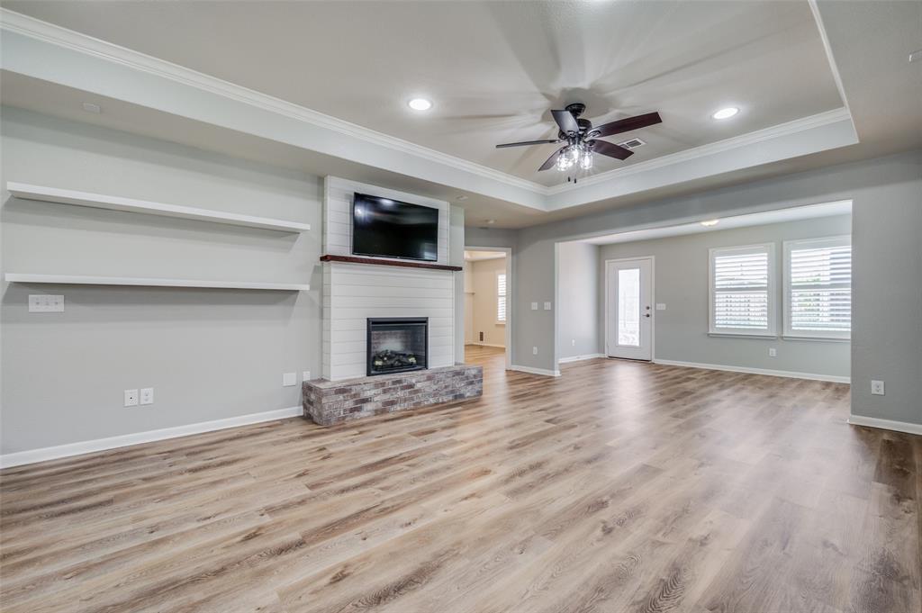 6726 Hickory Creek Drive Property Photo 18