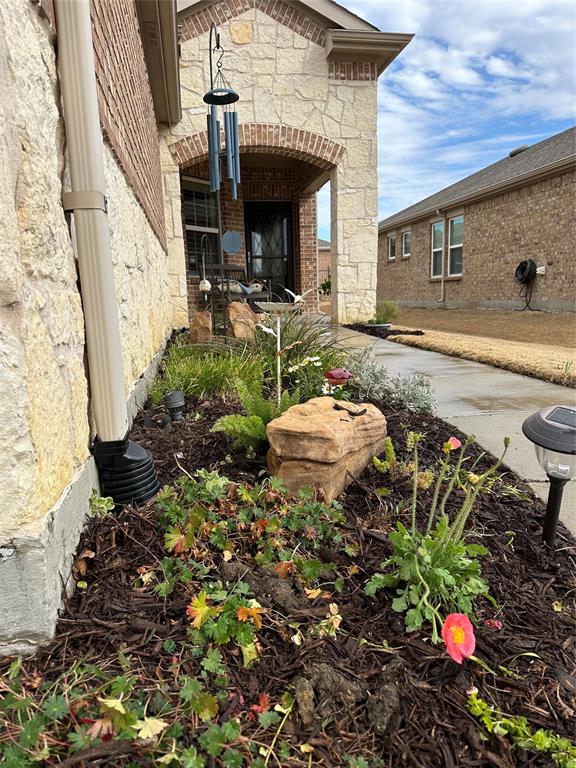 6726 Hickory Creek Drive Property Photo 40