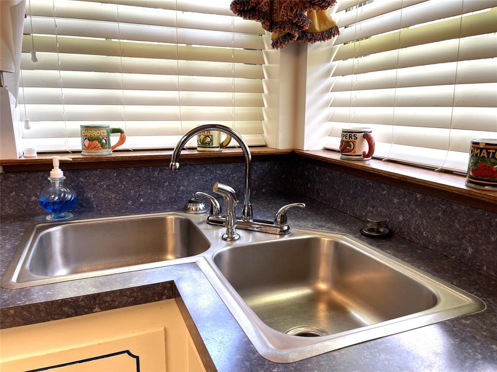 403 N Hall Street Property Photo 11