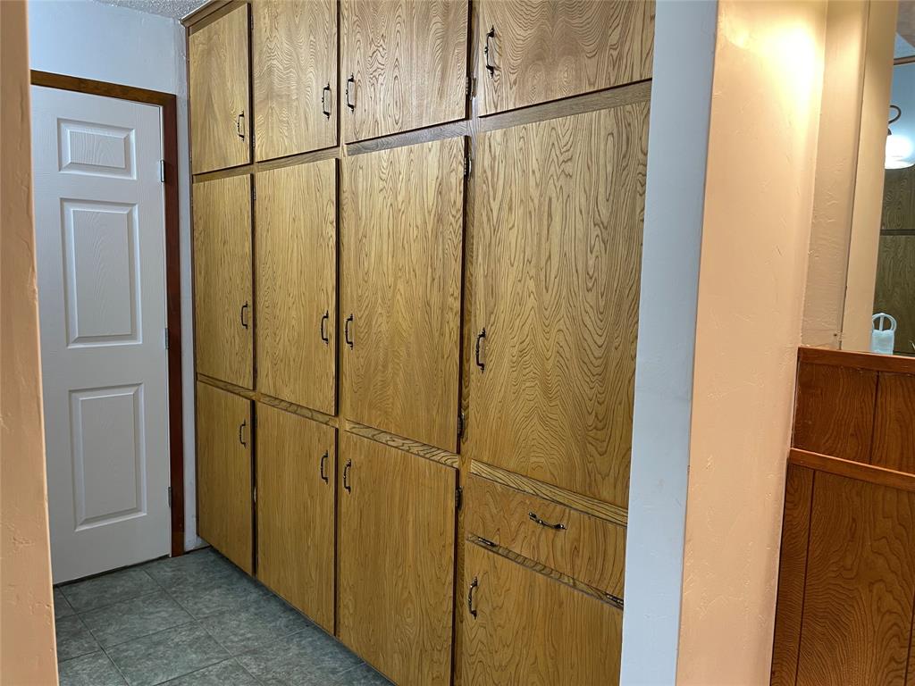 403 N Hall Street Property Photo 20