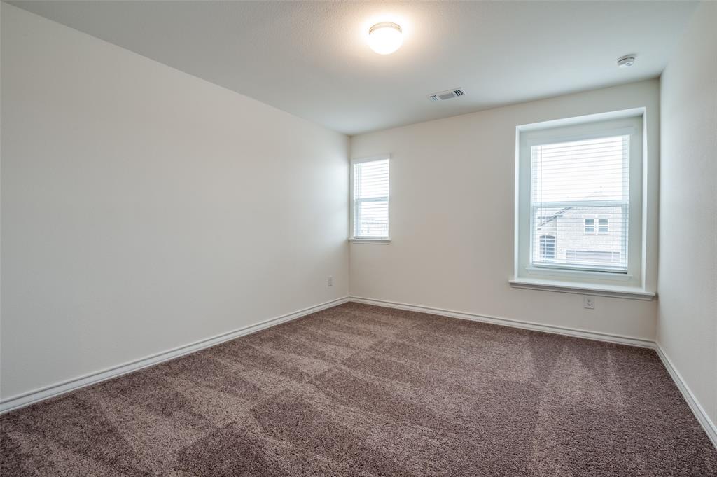 635 Windsor Drive Property Photo 22
