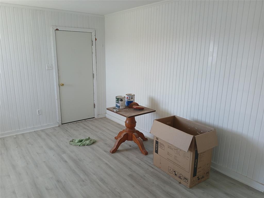 9820 E Highway 175 Property Photo 2