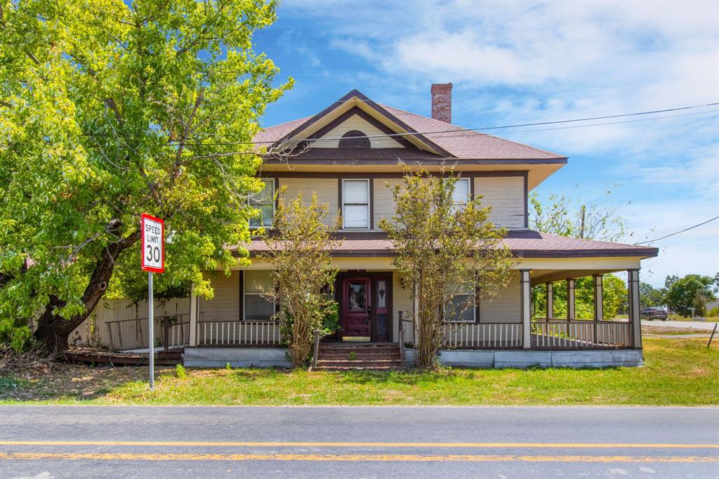 101 E Cook Street Property Photo 17