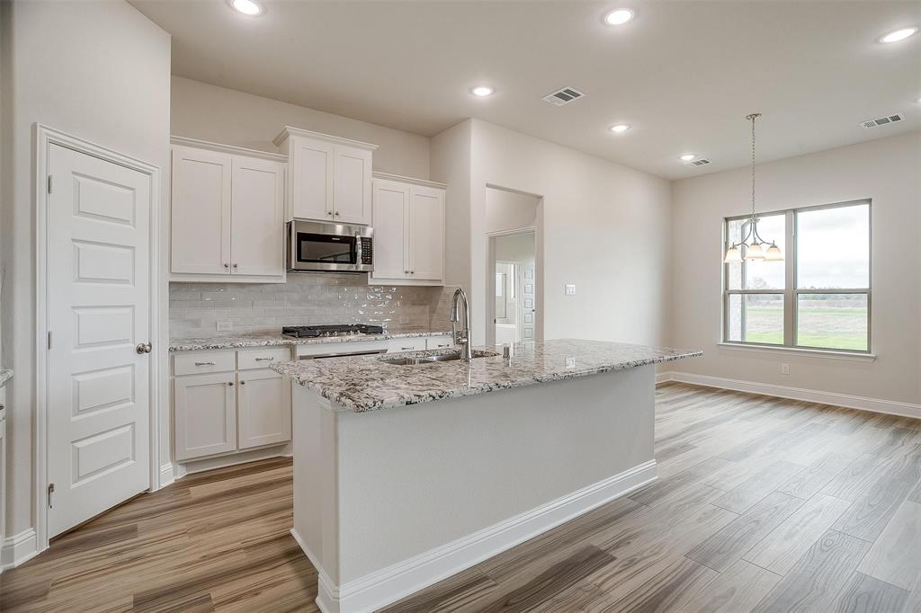8240 Honeywell Property Photo 8