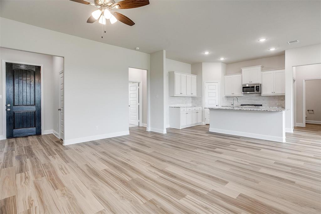 8240 Honeywell Property Photo 11
