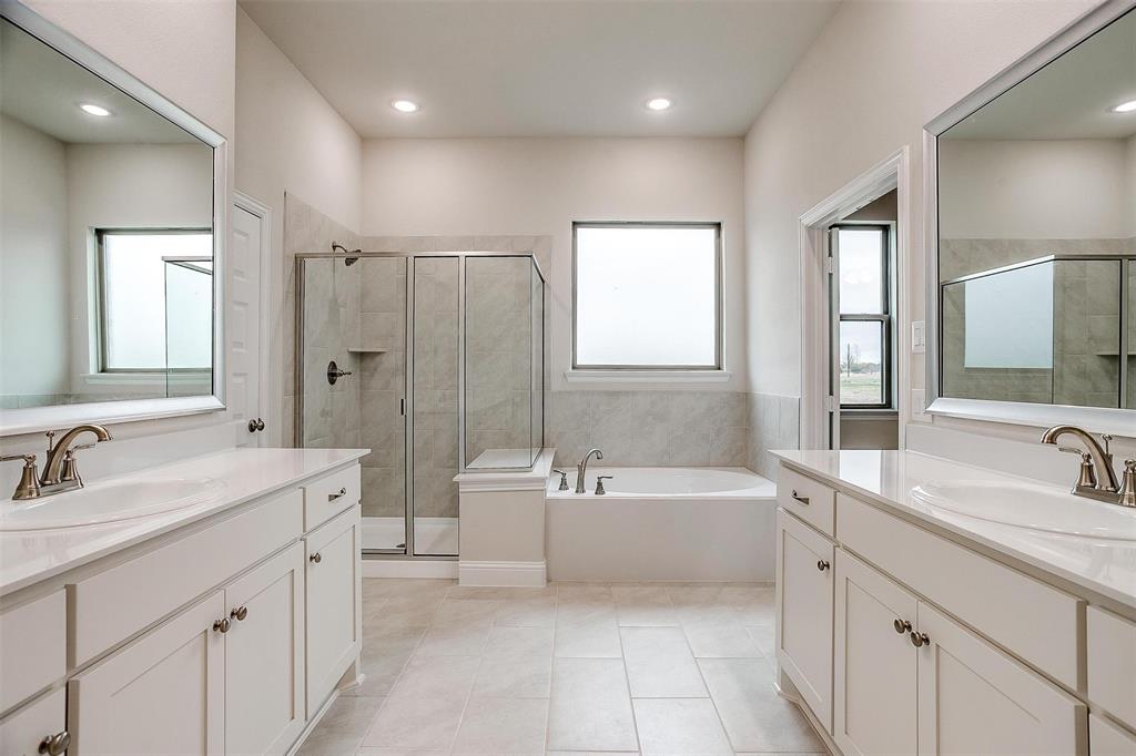 8240 Honeywell Property Photo 16