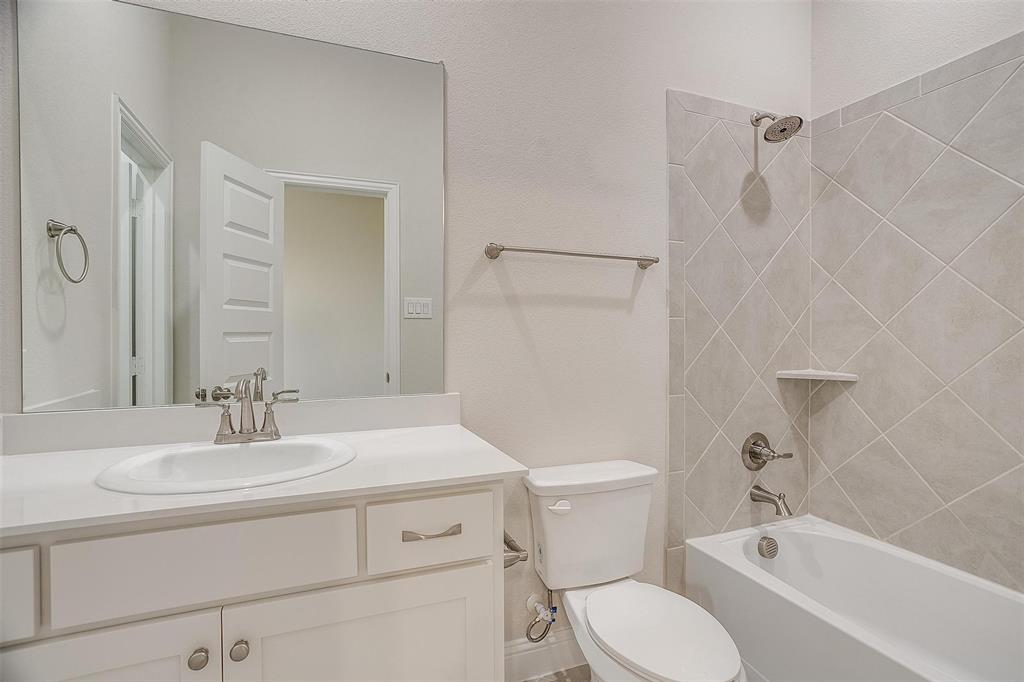 8240 Honeywell Property Photo 28