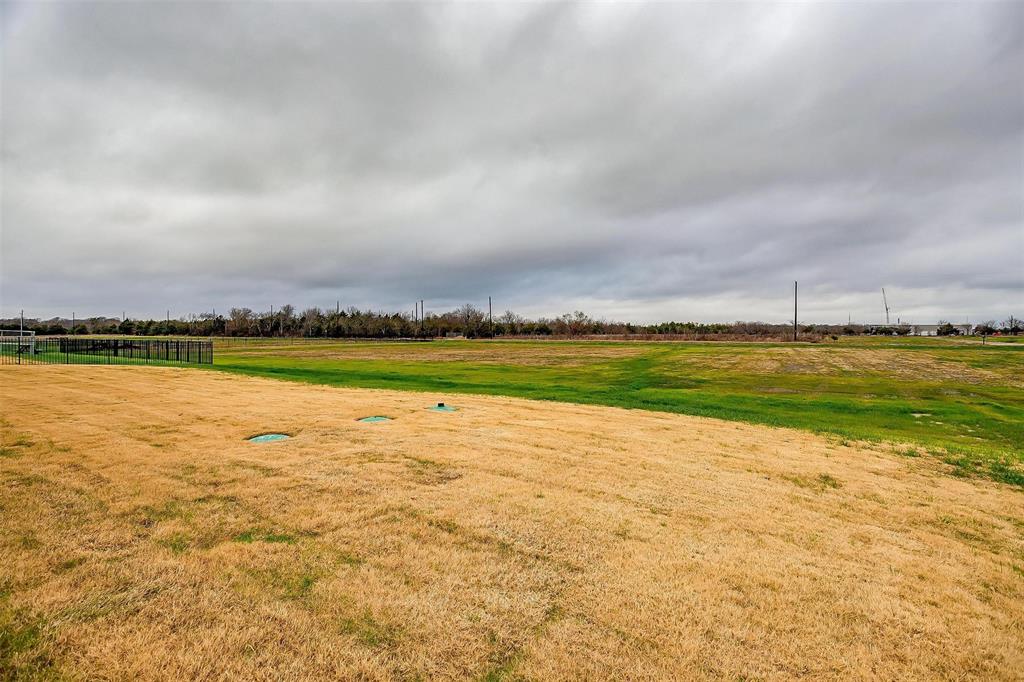 8240 Honeywell Property Photo 38