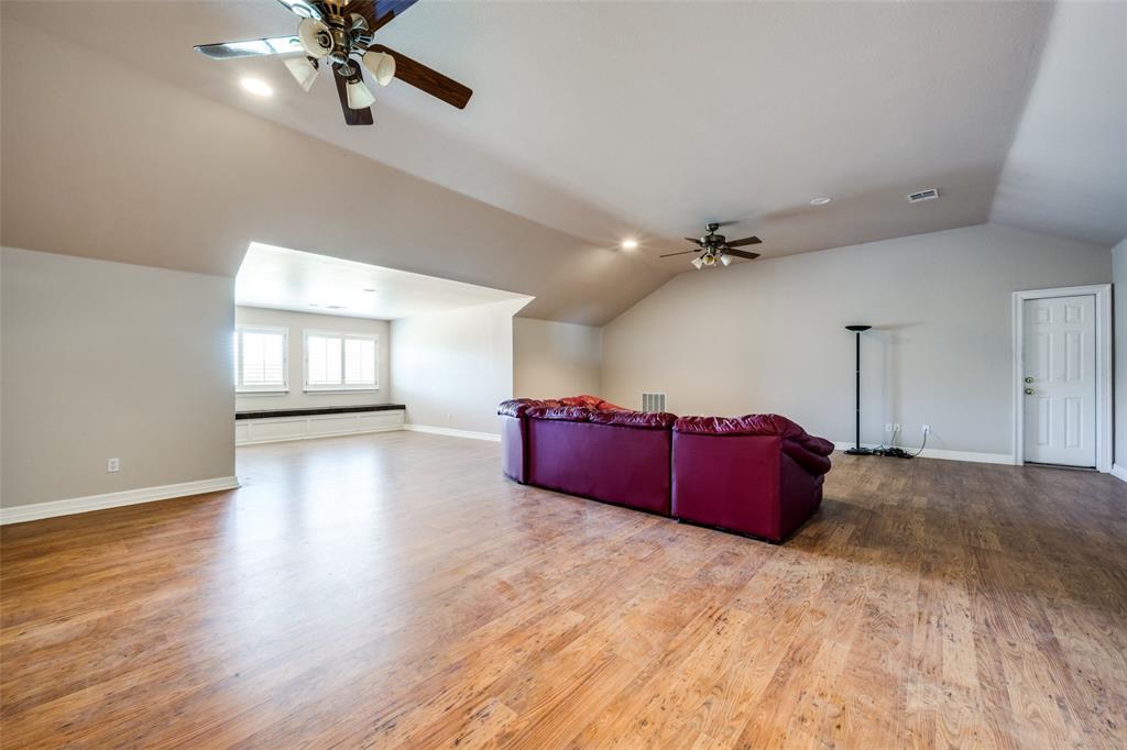 2080 County Road 2445 Property Photo 14