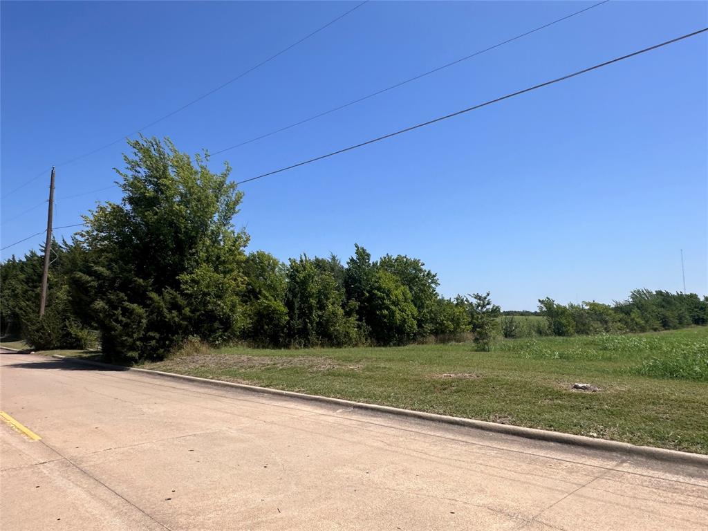 0000 Texoma Parkway Property Photo 1