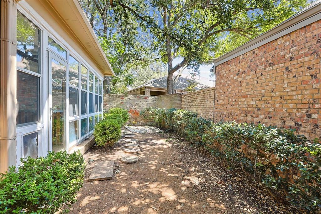 6014 Shetland Drive Property Photo 24