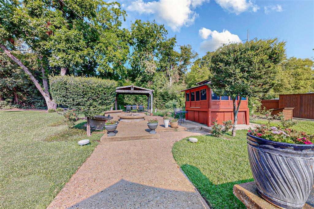 5525 Lyons Road Property Photo 20