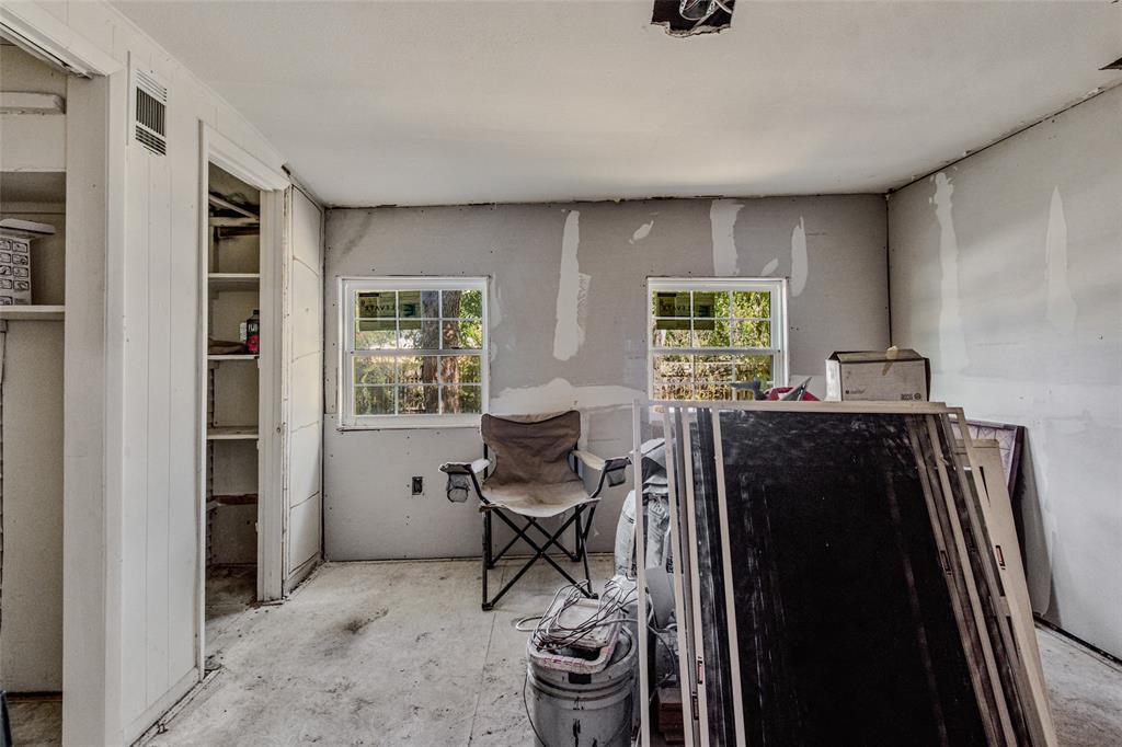 902 N Frances Street Property Photo 13
