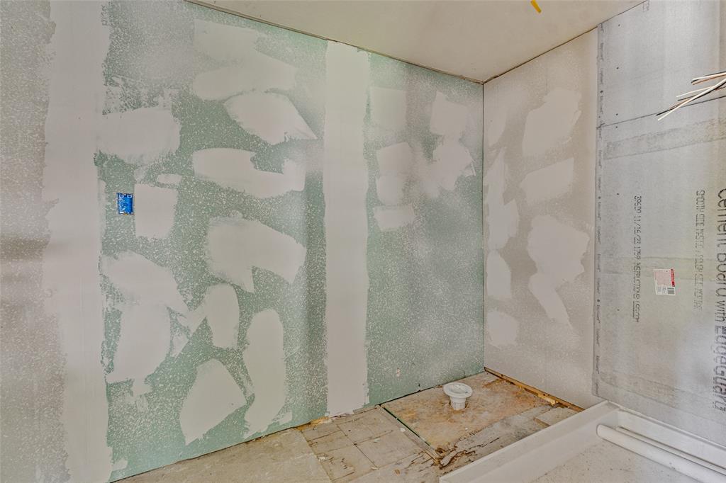902 N Frances Street Property Photo 14