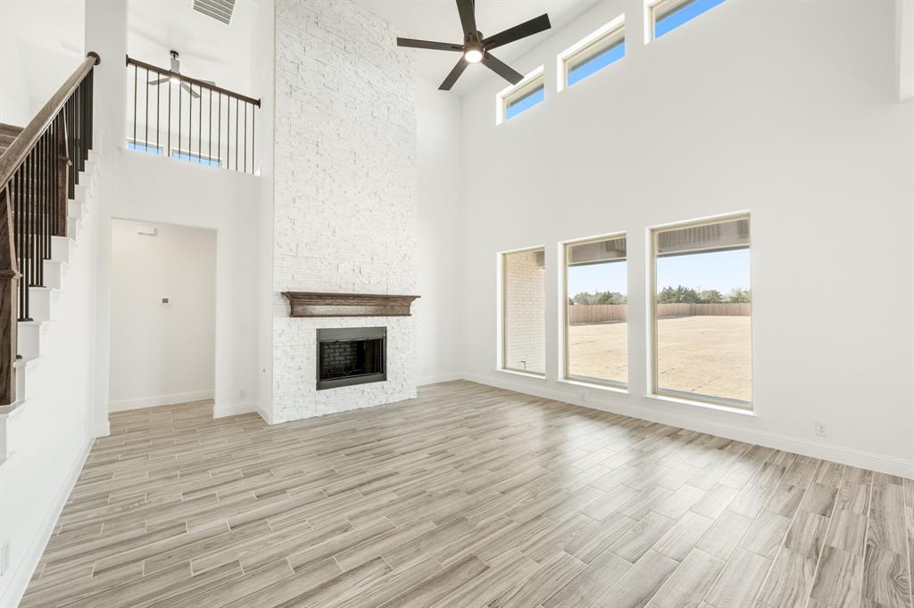 383 Crystal Lake Lane Property Photo 18