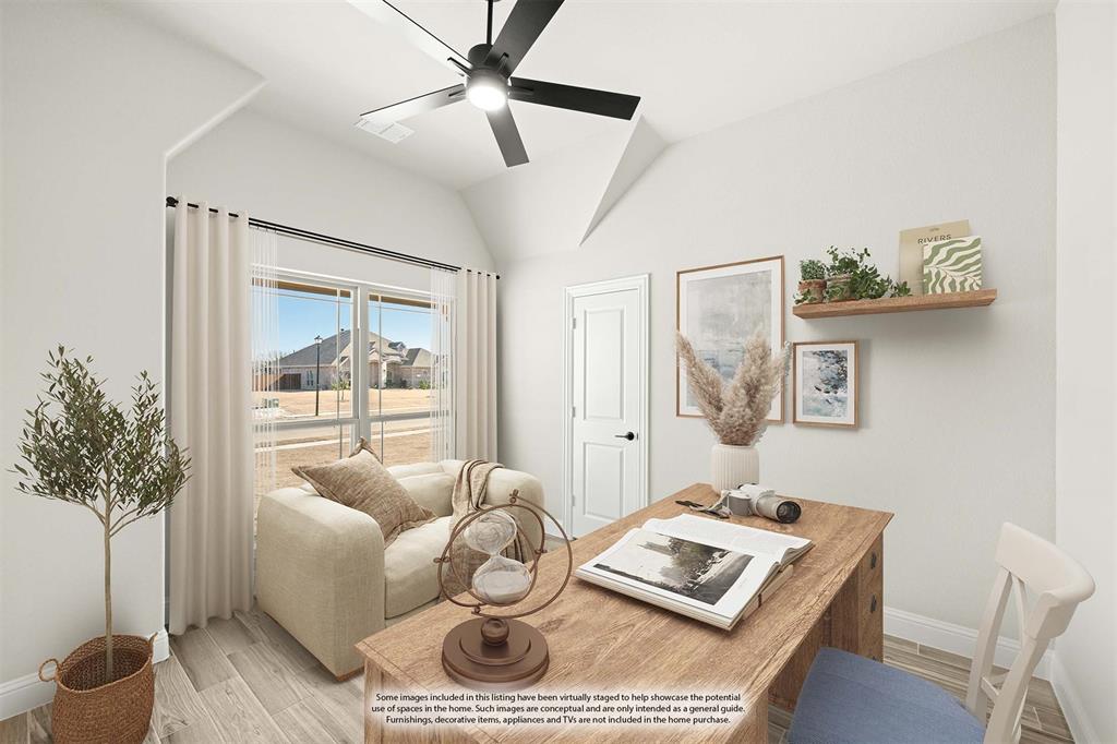 403 Crystal Lake Lane Property Photo 6